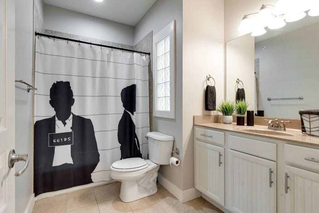 Cashville - Stylish Condo Minutes From Broadway ナッシュビル エクステリア 写真